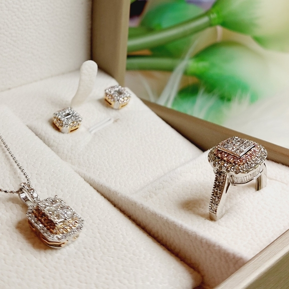 Diamond set - Picture 5 of 10